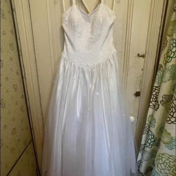 Vintage Wedding/Prom Dress - Picture 1 of 6